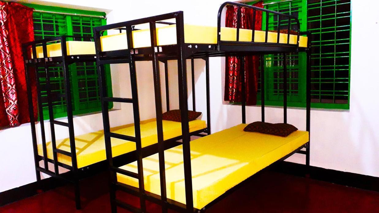 Seenu'S Pg Accommodation Palakkad Bagian luar foto